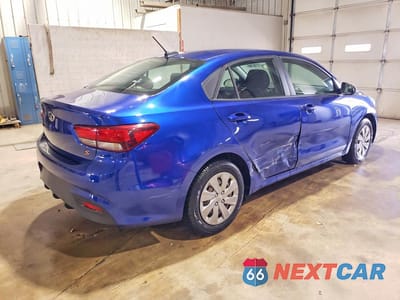 Trzecie zdjęcie samochodu z tyłu: 2019 KIA RIO S VIN:3KPA24AB5KE174338 - miniatura