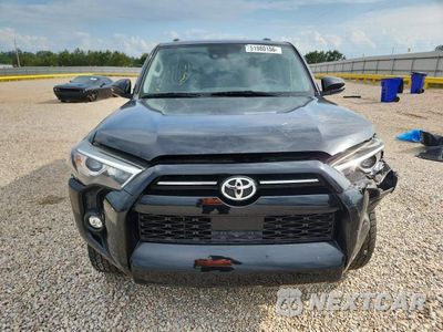 Piąte zdjęcie samochodu w środku: 2021 TOYOTA 4RUNNER SR5 PREMIUM VIN:JTENU5JR8M5904560 - miniatura