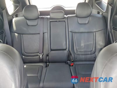 Zdjęcie 10 z 12 samochodu: 2023 HYUNDAI TUCSON LIMITED VIN:5NMJE3AE1PH258250 - miniatura