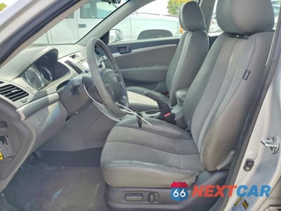 Zdjęcie 7 z 12 samochodu: 2010 HYUNDAI SONATA SE V6 VIN:5NPEU4AF3AH645475 - miniatura