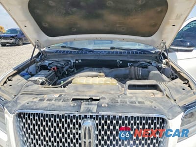 Zdjęcie 12 z 13 samochodu: 2019 LINCOLN NAVIGATOR L RESERVE VIN:5LMJJ3LT1KEL05045 - miniatura