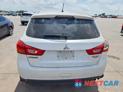 Zdjęcie 6 z 12 samochodu: 2015 MITSUBISHI OUTLANDER SPORT ES VIN:4A4AP3AU7FE062468 - miniatura