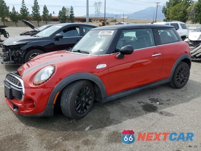2015 MINI COOPER S WMWXP7C56F2A40381 - główne zdjęcie licytacji z USA - miniatura