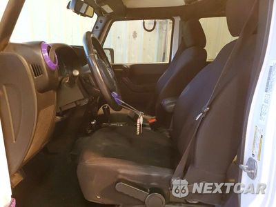 Zdjęcie 7 z 13 samochodu: 2014 JEEP WRANGLER UNLIMITED SPORT VIN:1C4BJWDG2EL126835 - miniatura