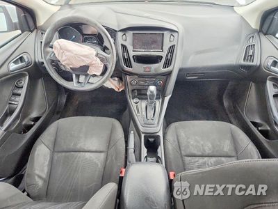 Zdjęcie 8 z 13 samochodu: 2016 FORD FOCUS SE VIN:1FADP3F25GL227478 - miniatura