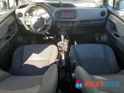 Zdjęcie 8 z 13 samochodu: 2017 TOYOTA YARIS 5-DOOR LE VIN:VNKKTUD39HA076339 - miniatura