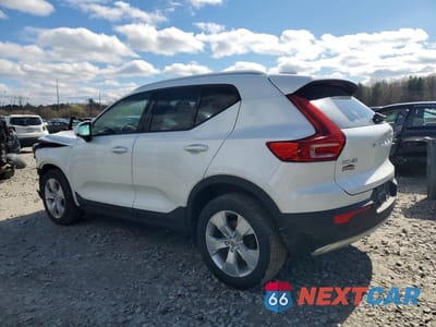 Drugie zdjęcie samochodu z przodu: 2021 VOLVO XC40 T5 MOMENTUM VIN:YV4162UK1M2456400 - miniatura