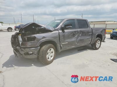 2025 RAM 1500 BIG HORN 3C6RRFFG5S4152786 - główne zdjęcie licytacji z USA - miniatura