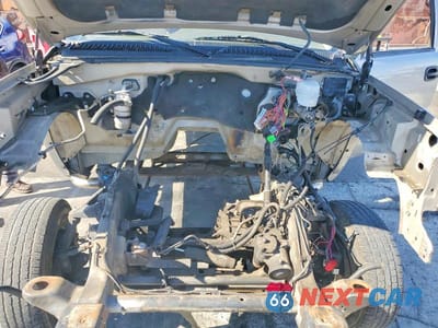 Zdjęcie 11 z 12 samochodu: 2006 GMC SIERRA K2500 HEAVY DUTY VIN:1GTHK29U26E214319 - miniatura