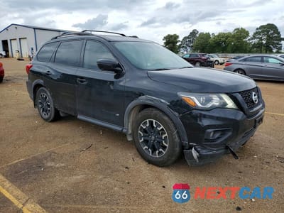 Czwarte zdjęcie samochodu z boku: 2019 NISSAN PATHFINDER SL VIN:5N1DR2MN8KC624912 - miniatura