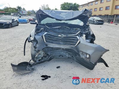 Piąte zdjęcie samochodu w środku: 2020 CHEVROLET TRAVERSE LT VIN:1GNERGKW2LJ208876 - miniatura