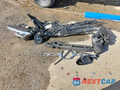 Zdjęcie 12 z 13 samochodu: 2025 MERCEDES-BENZ GLC 350E VIN:W1NKM5GB4SF352668 - miniatura