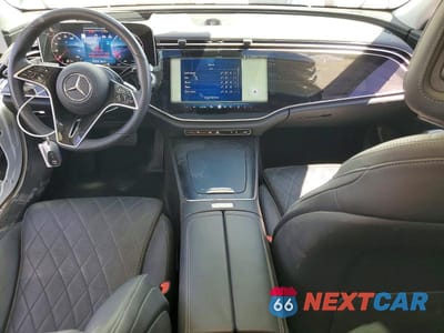 Zdjęcie 8 z 13 samochodu: 2024 MERCEDES-BENZ E 350 4MATIC VIN:W1KLF4HB3RA039431 - miniatura
