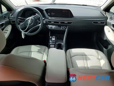 Zdjęcie 8 z 13 samochodu: 2022 HYUNDAI SONATA HYBRID LIMITED VIN:KMHL54JJ4NA049132 - miniatura
