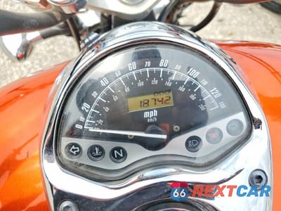 Zdjęcie 7 z 9 samochodu: 2006 HONDA VTX1300 C VIN:1HFSC55006A204814 - miniatura