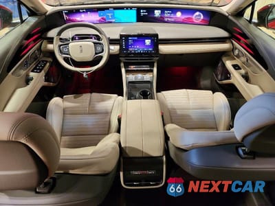 Zdjęcie 8 z 14 samochodu: 2024 LINCOLN NAUTILUS RESERVE VIN:5LMPJ8KA4RJ877090 - miniatura