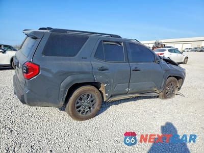 Trzecie zdjęcie samochodu z tyłu: 2025 TOYOTA 4RUNNER SR5 VIN:JTEVA5BRXS5009530 - miniatura