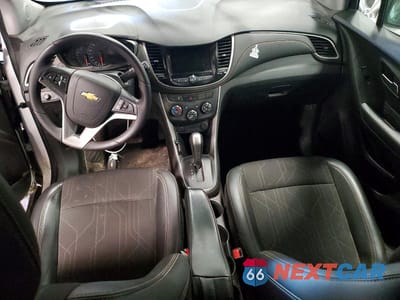 Zdjęcie 8 z 12 samochodu: 2020 CHEVROLET TRAX 1LT VIN:KL7CJLSBXLB001107 - miniatura