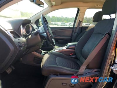 Zdjęcie 7 z 13 samochodu: 2020 DODGE JOURNEY SE VIN:3C4PDCAB9LT279816 - miniatura