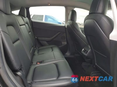 Zdjęcie 11 z 13 samochodu: 2021 TESLA MODEL Y VIN:5YJYGAEE2MF294131 - miniatura