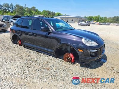 Czwarte zdjęcie samochodu z boku: 2008 PORSCHE CAYENNE GTS VIN:WP1AD29P18LA72726 - miniatura