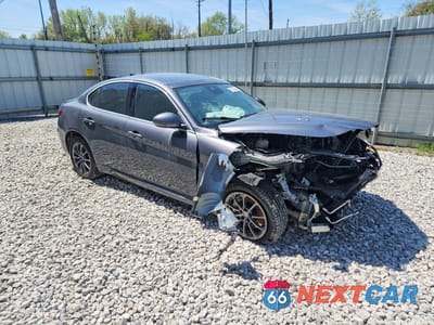 Czwarte zdjęcie samochodu z boku: 2018 ALFA ROMEO GIULIA Q4 VIN:ZARFAEDNXJ7563985 - miniatura
