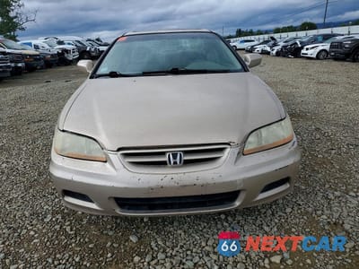 Piąte zdjęcie samochodu w środku: 2001 HONDA ACCORD EX VIN:1HGCG22591A001349 - miniatura
