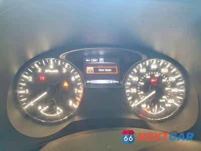 Zdjęcie 9 z 13 samochodu: 2016 NISSAN PATHFINDER S VIN:5N1AR2MM9GC648878 - miniatura