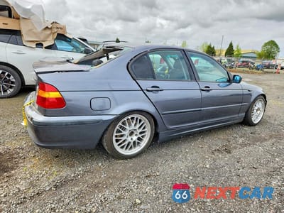 Trzecie zdjęcie samochodu z tyłu: 2002 BMW 325 I VIN:WBAET37442NG82457 - miniatura