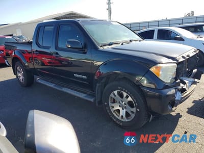 Czwarte zdjęcie samochodu z boku: 2011 SUZUKI EQUATOR SPORT VIN:5Z61D0FV3BC438588 - miniatura