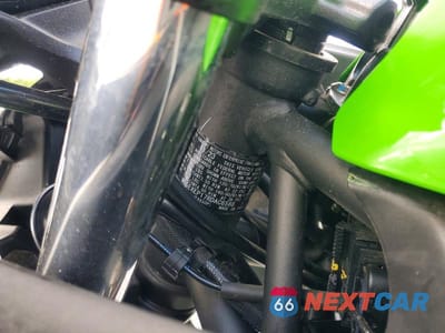 Zdjęcie 9 z 9 samochodu: 2024 KAWASAKI EX650 P VIN:ML5EXEP17RDAC6588 - miniatura