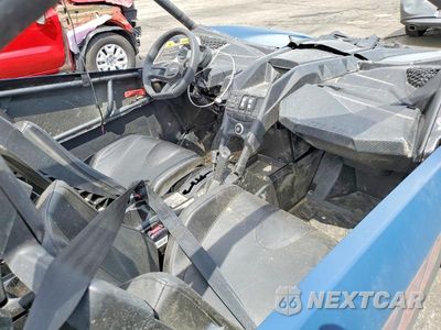 Piąte zdjęcie samochodu w środku: 2026 CAN-AM MAVERICK X3 UTILITY VEHICLE VIN:3JBVMAY44TE002338 - miniatura