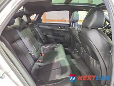 Zdjęcie 10 z 12 samochodu: 2022 KIA K5 GT LINE VIN:5XXG64J27NG099037 - miniatura