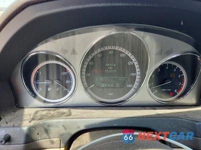Zdjęcie 9 z 12 samochodu: 2011 MERCEDES-BENZ C 300 VIN:WDDGF5EB1BR140311 - miniatura