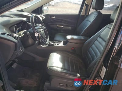 Zdjęcie 7 z 12 samochodu: 2017 FORD ESCAPE TITANIUM VIN:1FMCU9JD9HUD63548 - miniatura