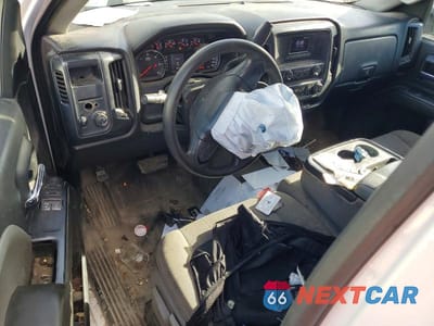Zdjęcie 8 z 12 samochodu: 2017 GMC SIERRA C1500 VIN:1GTN1LEC0HZ903067 - miniatura