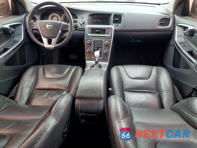Zdjęcie 8 z 14 samochodu: 2013 VOLVO S60 T5 VIN:YV1612FS7D1213873 - miniatura