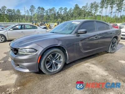 2016 DODGE CHARGER SXT 2C3CDXHG2GH204417 - główne zdjęcie licytacji z USA - miniatura