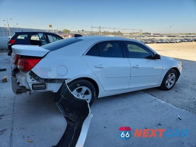 Trzecie zdjęcie samochodu z tyłu: 2015 CHEVROLET MALIBU LS VIN:1G11B5SL6FF104686 - miniatura