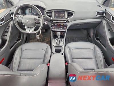 Zdjęcie 8 z 12 samochodu: 2019 HYUNDAI IONIQ LIMITED VIN:KMHC75LD4KU167764 - miniatura