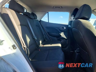 Zdjęcie 10 z 12 samochodu: 2022 HYUNDAI VENUE SE VIN:KMHRB8A38NU147347 - miniatura