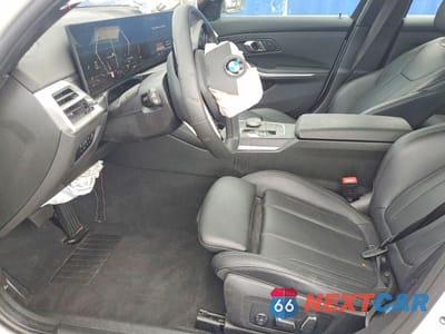 Zdjęcie 7 z 12 samochodu: 2025 BMW 330I VIN:3MW69CW03S8F32907 - miniatura