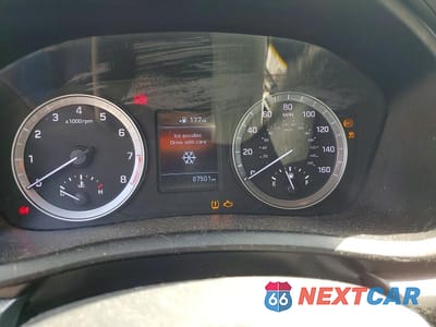 Zdjęcie 9 z 12 samochodu: 2019 HYUNDAI SONATA SE VIN:5NPE24AF0KH742656 - miniatura
