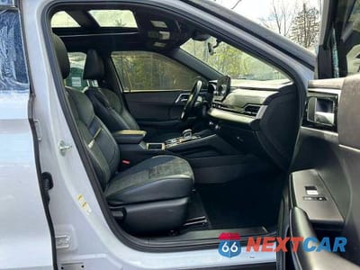 Zdjęcie 8 z 10 samochodu: 2024 MITSUBISHI OUTLANDER SE VIN:JA4J4VA89RZ065085 - miniatura