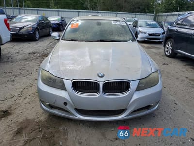 Piąte zdjęcie samochodu w środku: 2011 BMW 328 I VIN:WBAPH7C56BE682425 - miniatura