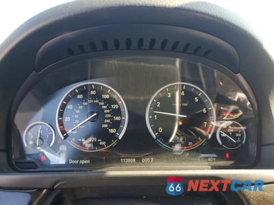Zdjęcie 9 z 13 samochodu: 2015 BMW 535 XI VIN:WBA5B3C52FD543535 - miniatura
