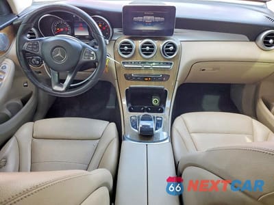 Zdjęcie 8 z 11 samochodu: 2017 MERCEDES-BENZ GLC 300 VIN:WDC0G4JBXHV009977 - miniatura