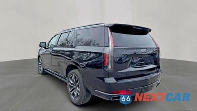 Trzecie zdjęcie samochodu z tyłu: 2021 CADILLAC ESCALADE ESV SPORT VIN:1GYS4PKL4MR390707 - miniatura