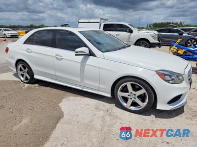Czwarte zdjęcie samochodu z boku: 2015 MERCEDES-BENZ E 350 VIN:WDDHF5KB7FB120748 - miniatura