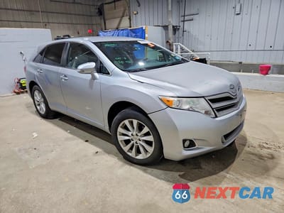 Czwarte zdjęcie samochodu z boku: 2015 TOYOTA VENZA LE VIN:4T3BA3BB7FU075997 - miniatura